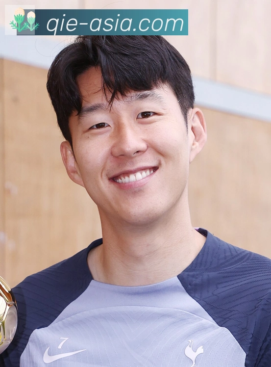 劳塔罗·马丁内斯